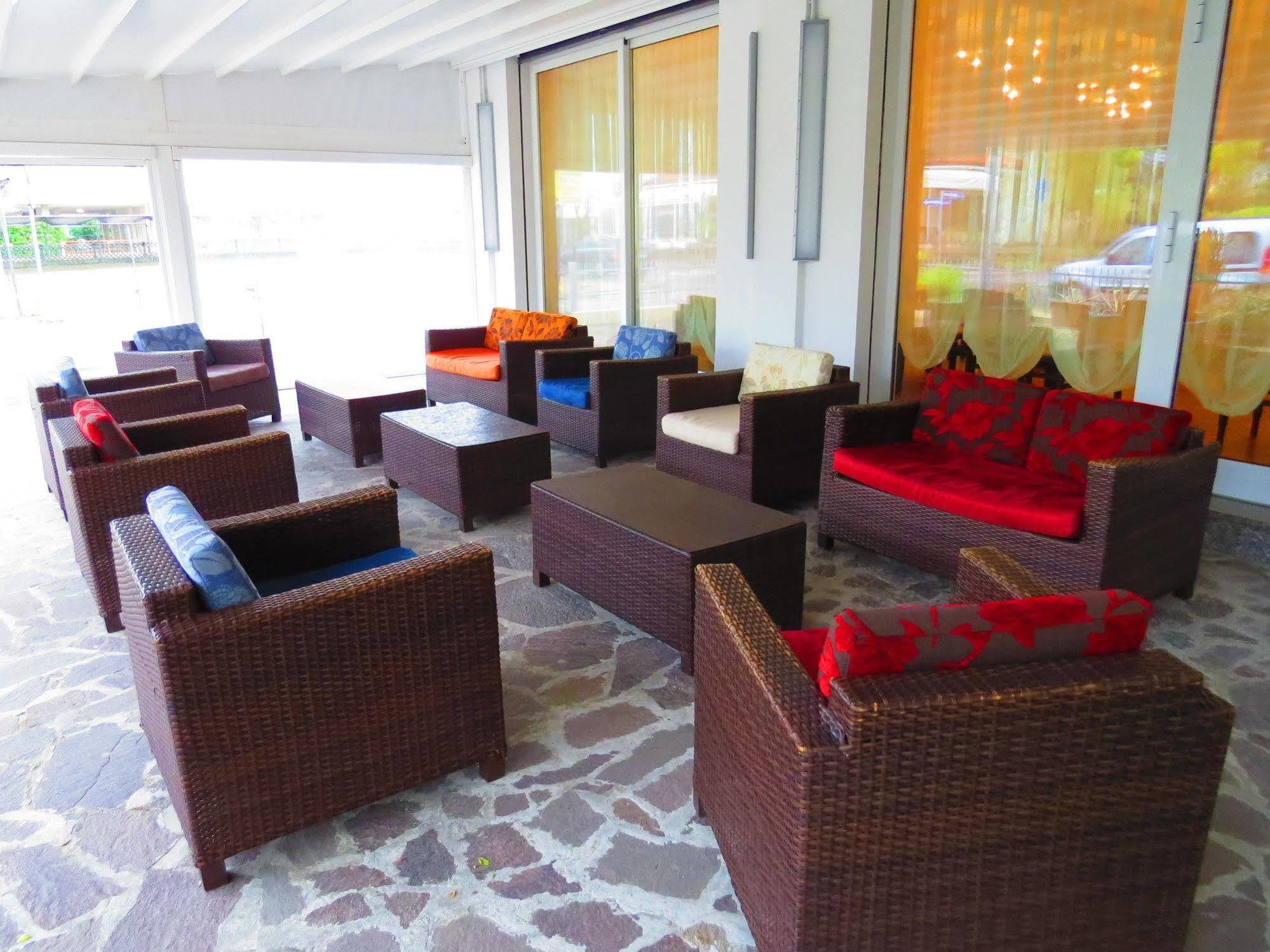 Hotel Vallechiara Lido Di Savio Ngoại thất bức ảnh